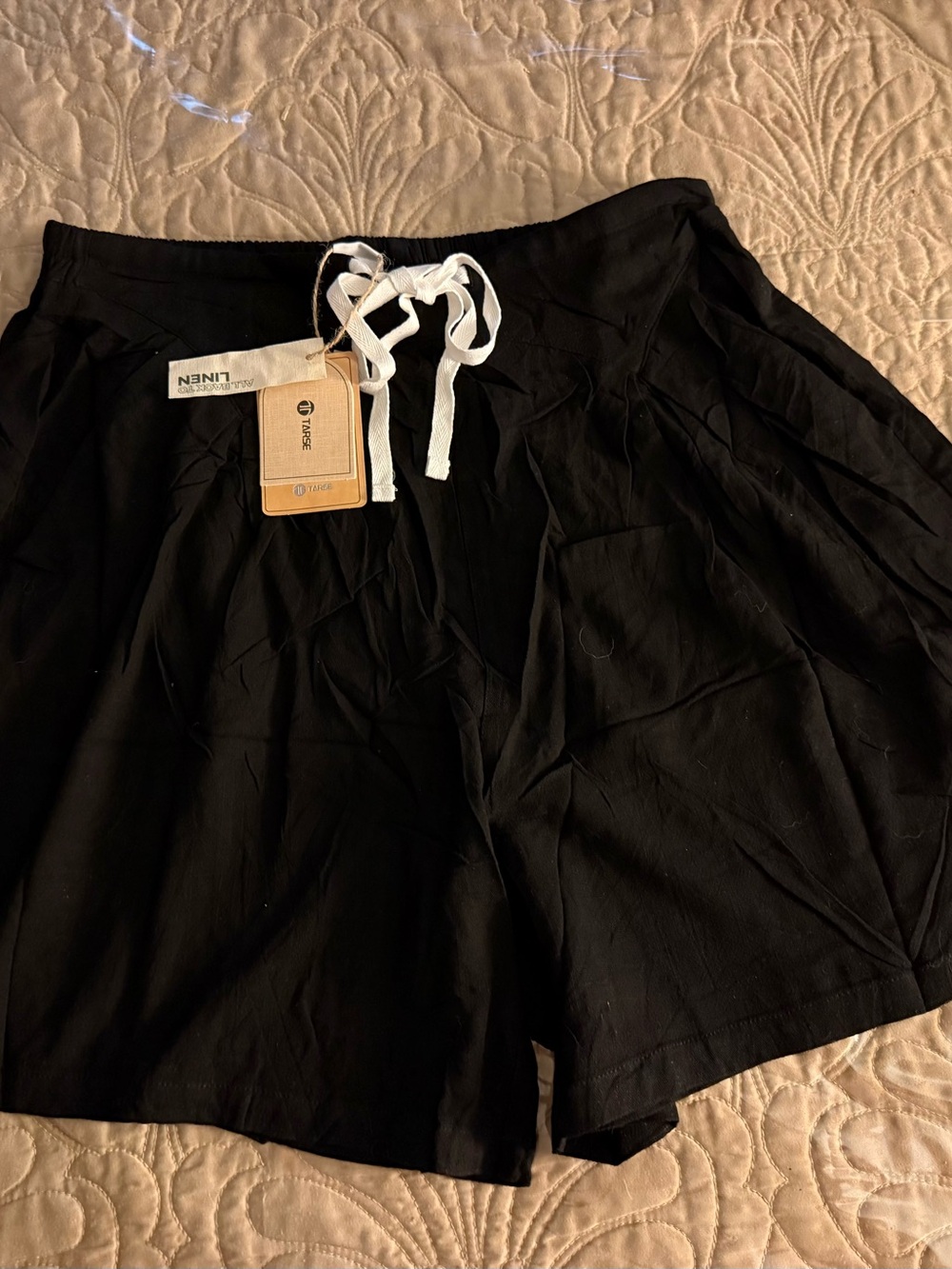 Women’s Black Drawstring Linen-Blend Bermuda Shorts